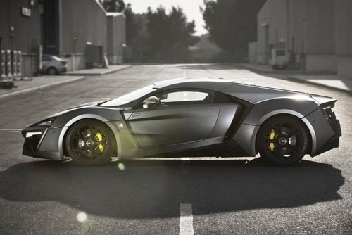 Lamborghini Veneno сбоку