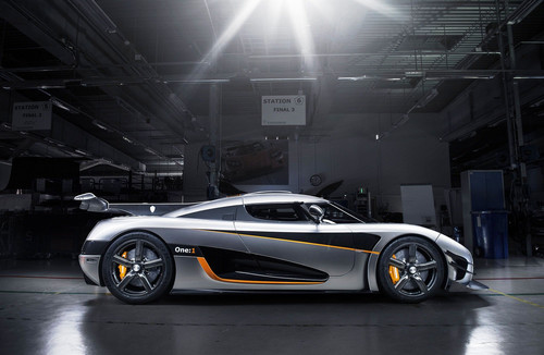 Koenigsegg One 1 (Кё́нигсегг 1) сбоку