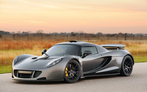 Hennessey Venom GT (Хеннеси Веном) спереди